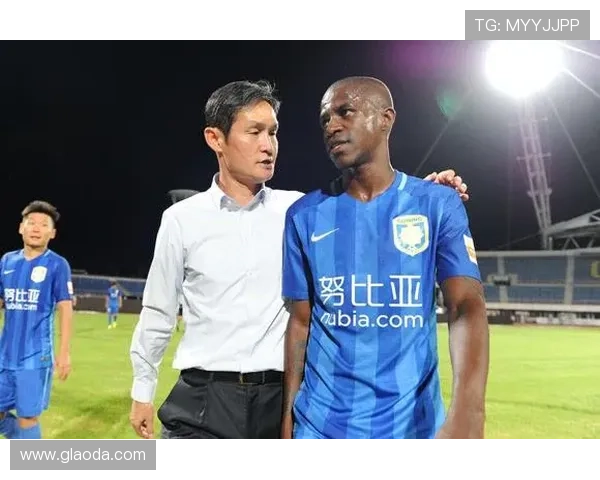 扣分风波下的换帅底线保级抉择